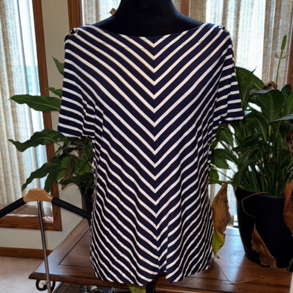 Cable & Gauge Black and White Boxy Short Sleeve T-Shirt